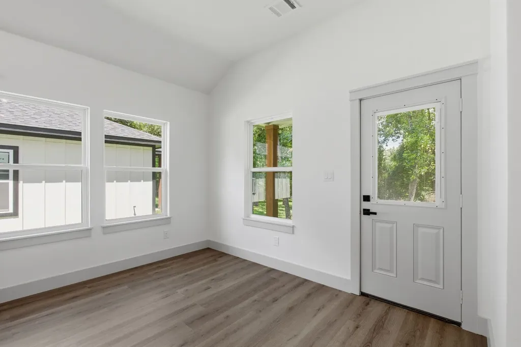 14583 Cherokee Lane Log Cabin TX 75148