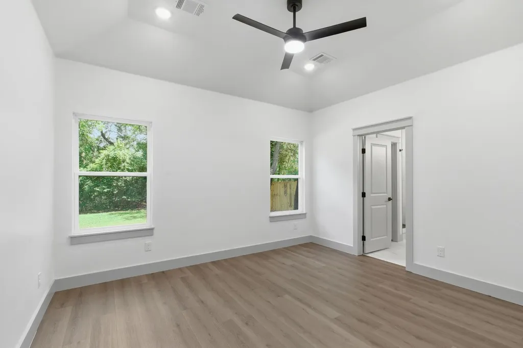 14583 Cherokee Lane Log Cabin TX 75148