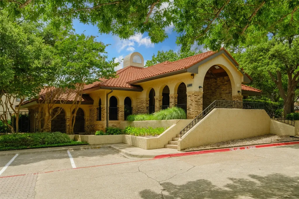 4130 Proton Drive Addison TX 75001
