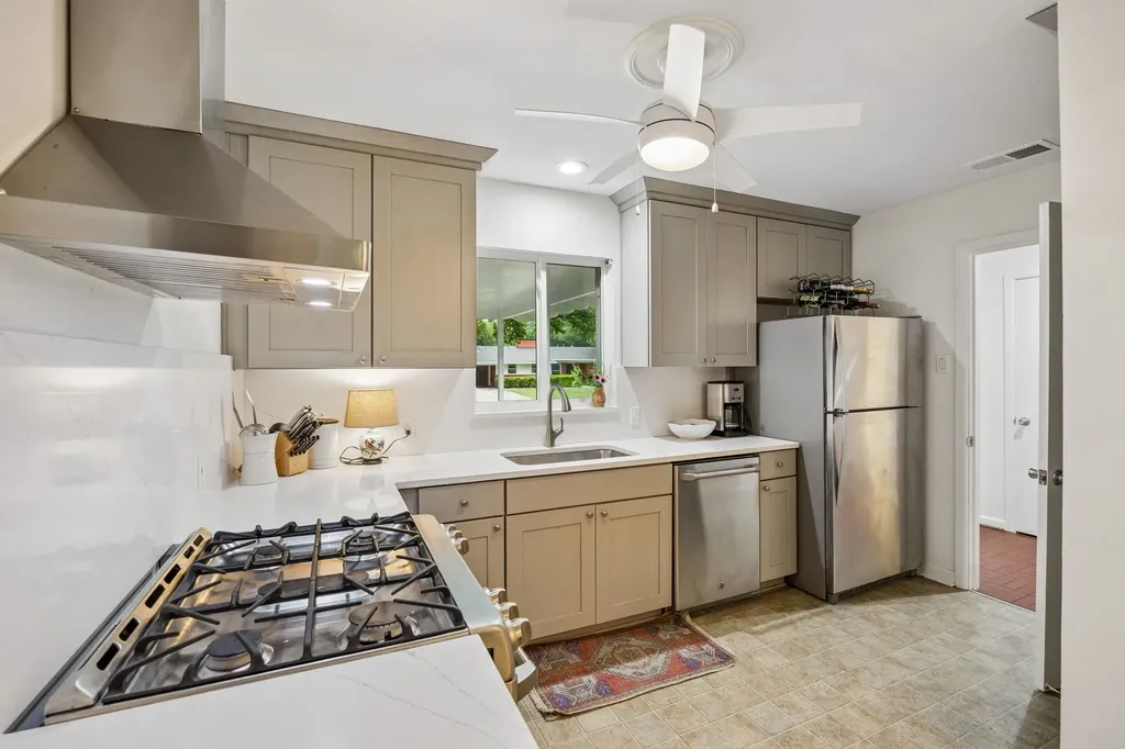 6418 Dunstan Lane Dallas TX 75214