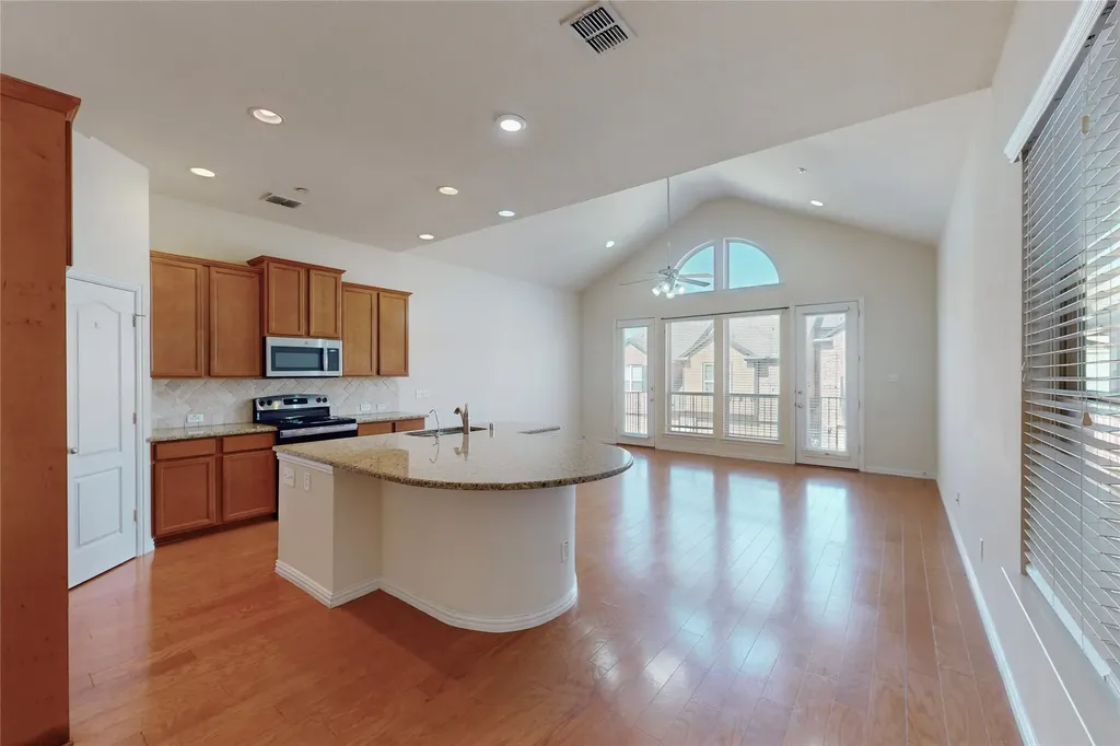 1955 Loma Linda Drive Irving TX 75063