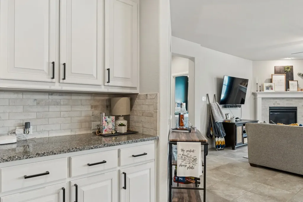 2417 Rooster Lane Northlake TX 76247