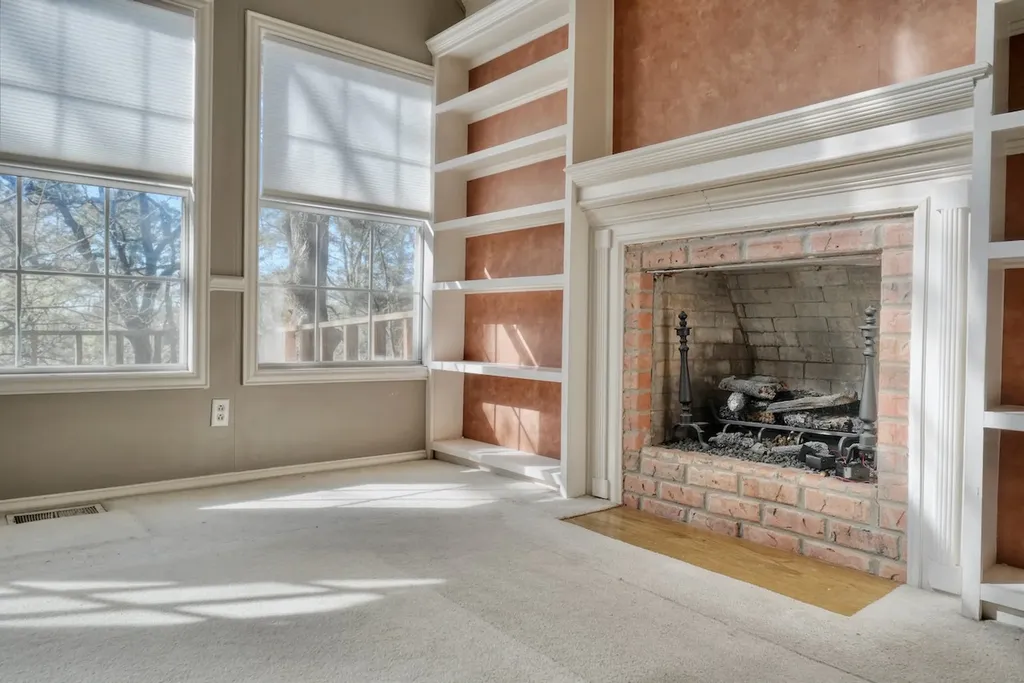 1633 Morningside Trail Hideaway TX 75771
