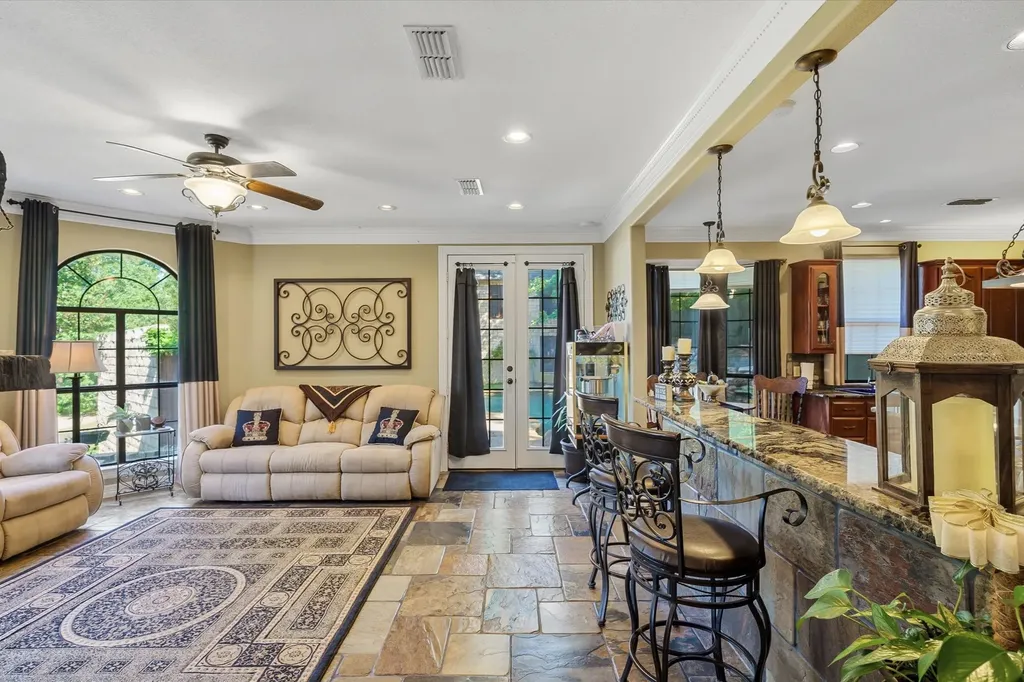 1056 County Road 3810 Hawkins TX 75765