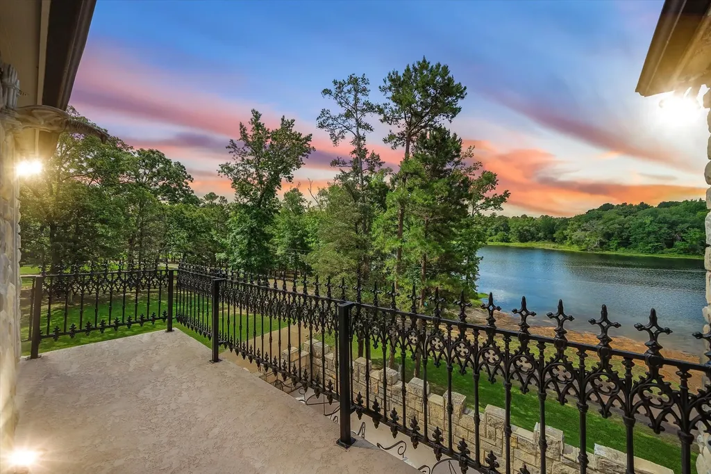 1056 County Road 3810 Hawkins TX 75765
