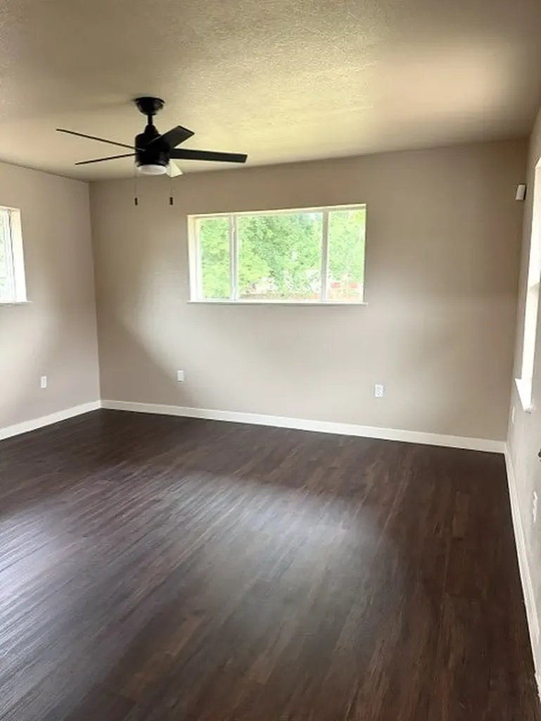 10455 Brockbank Drive Dallas TX 75229