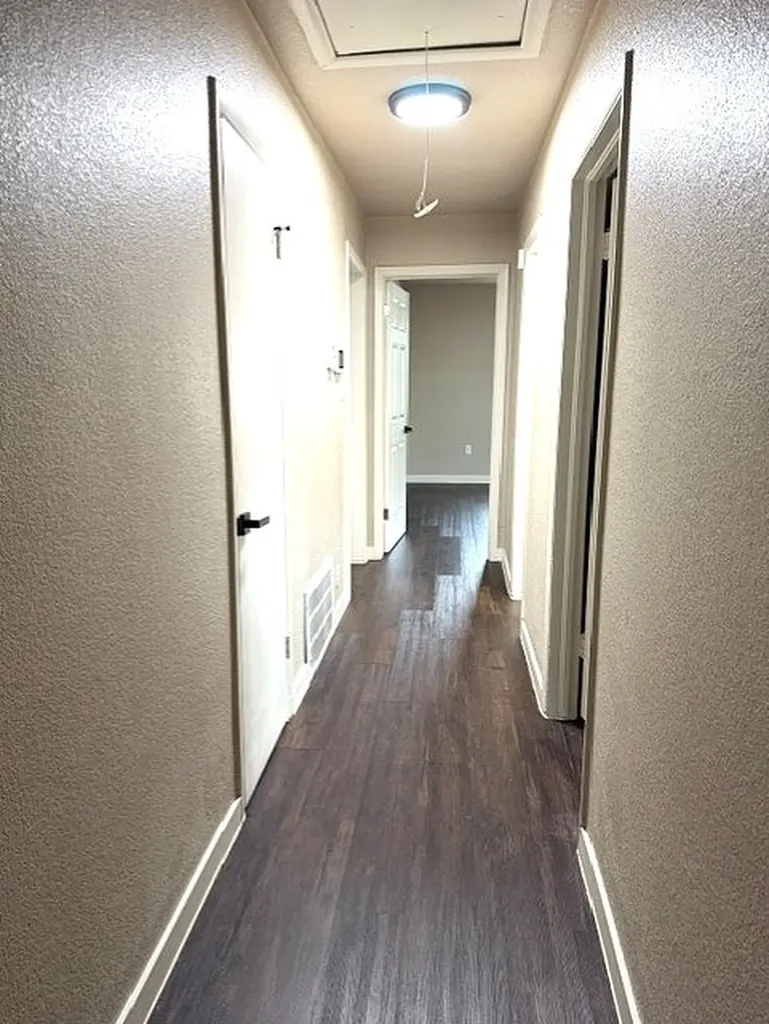 10455 Brockbank Drive Dallas TX 75229