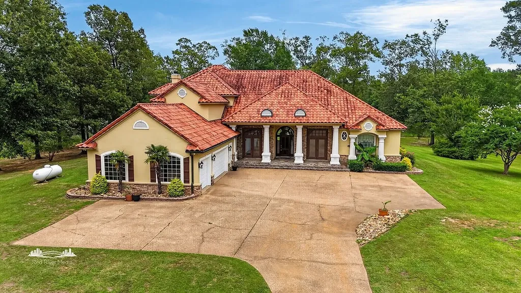 627 Levite Road Mansfield LA 71052