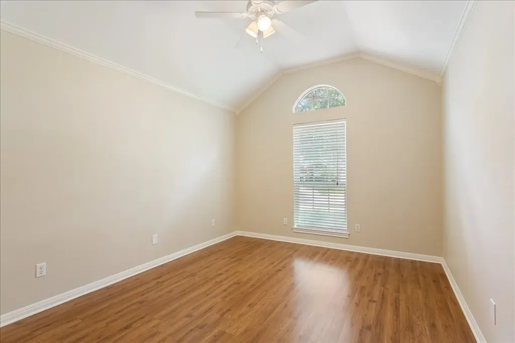 1017 Cheyenne Trail Hewitt TX 76643