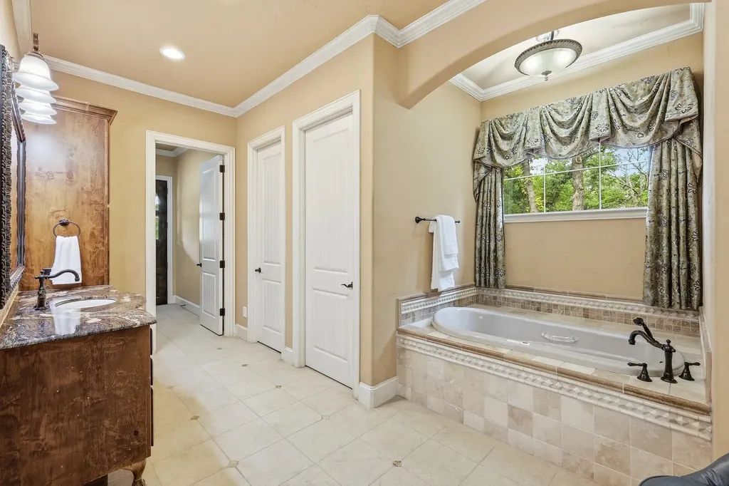7 Hillview Court Hickory Creek TX 75065