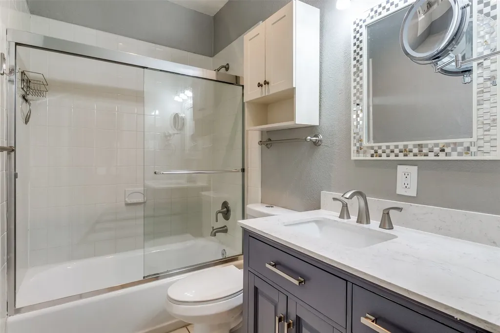 4503 Gilbert Avenue Dallas TX 75219