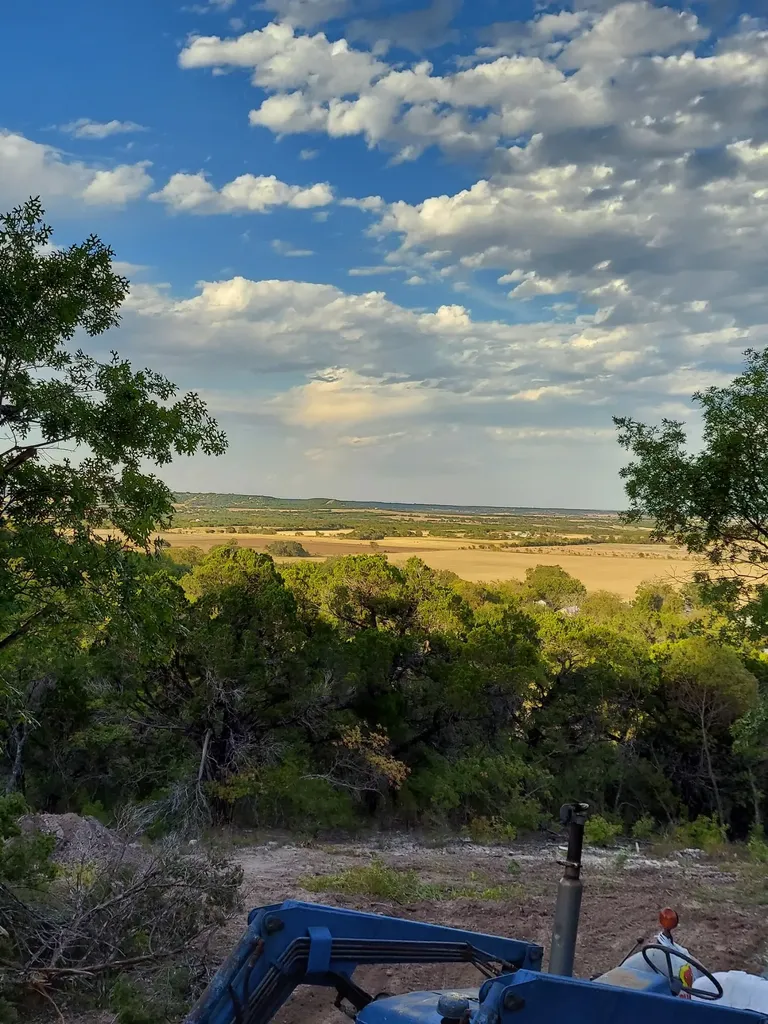 508 N 1st Street Cranfills Gap TX 76637