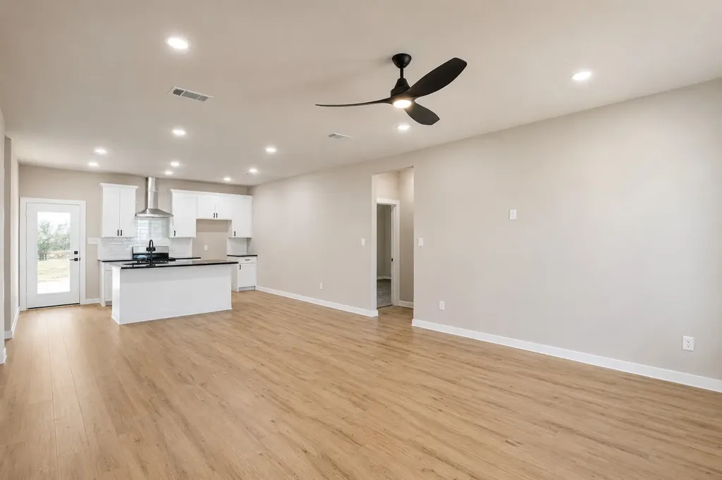120 Brookview Drive Bridgeport TX 76426