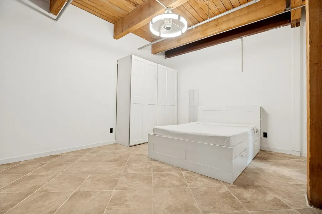 509 Elm Street Dallas TX 75202