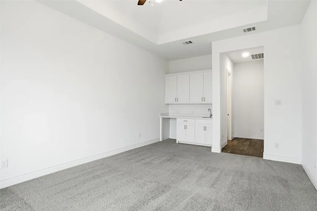 1001 Myers Park Trail Roanoke TX 76262