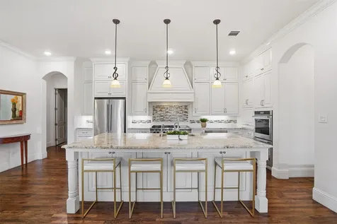 5301 Pradera Court Benbrook TX 76126