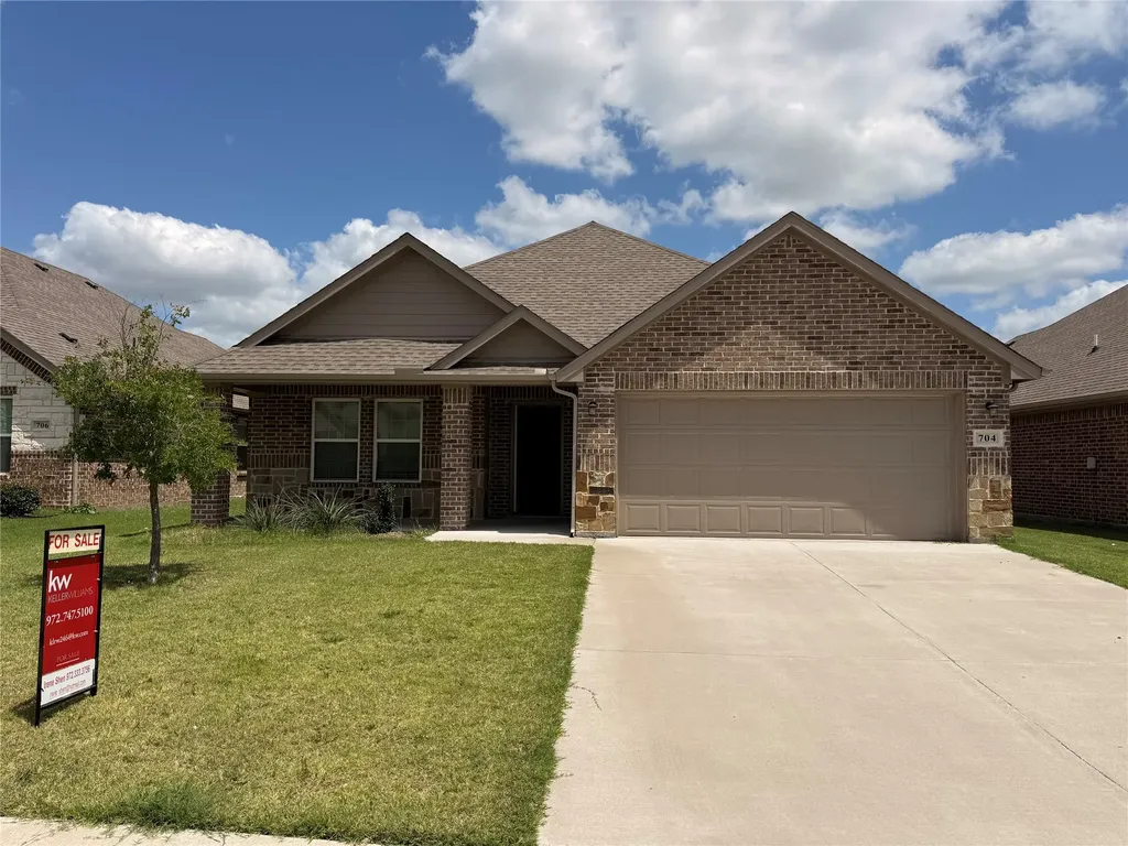 704 Hardaway Drive Greenville TX 75402