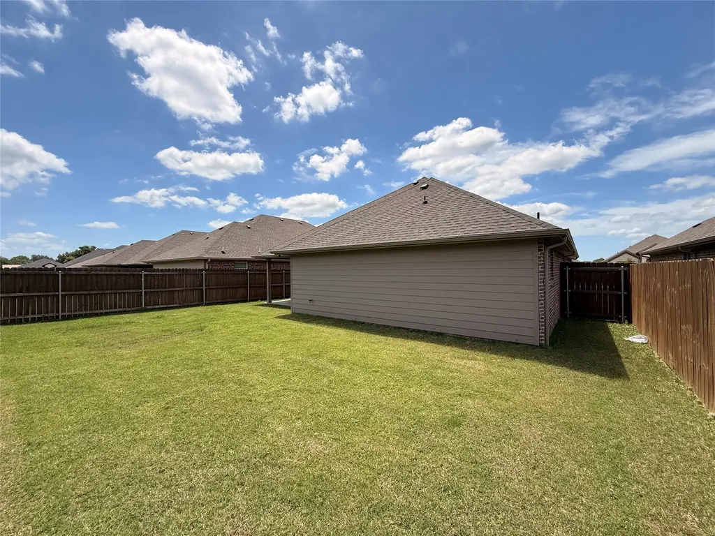 704 Hardaway Drive Greenville TX 75402