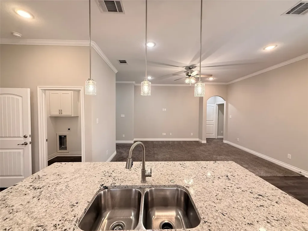 704 Hardaway Drive Greenville TX 75402