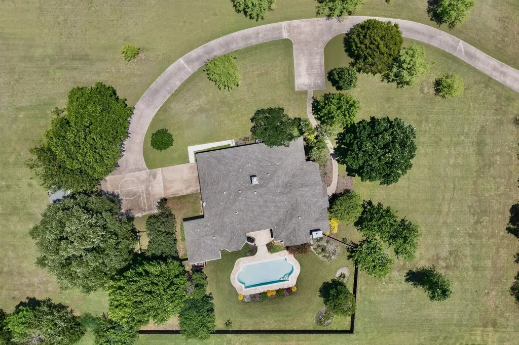 165 Johnson Lane Ovilla TX 75154