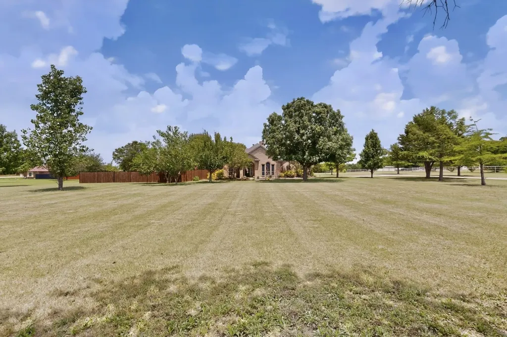 165 Johnson Lane Ovilla TX 75154
