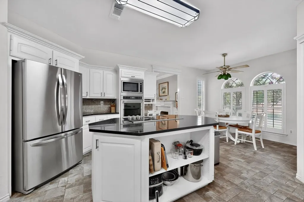 165 Johnson Lane Ovilla TX 75154