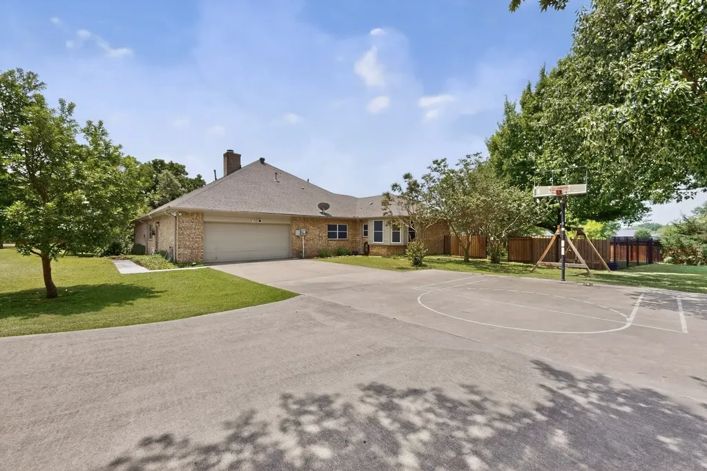 165 Johnson Lane Ovilla TX 75154