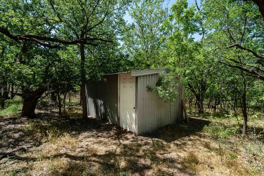 907 E Hamilton Street Stamford TX 79553
