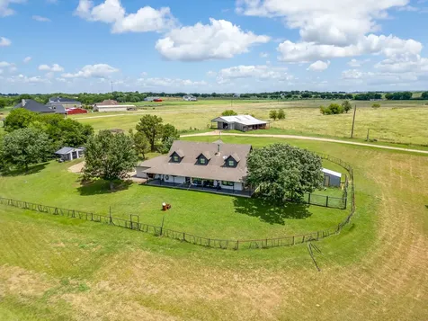 11533 Fm 2258 Grandview TX 76050