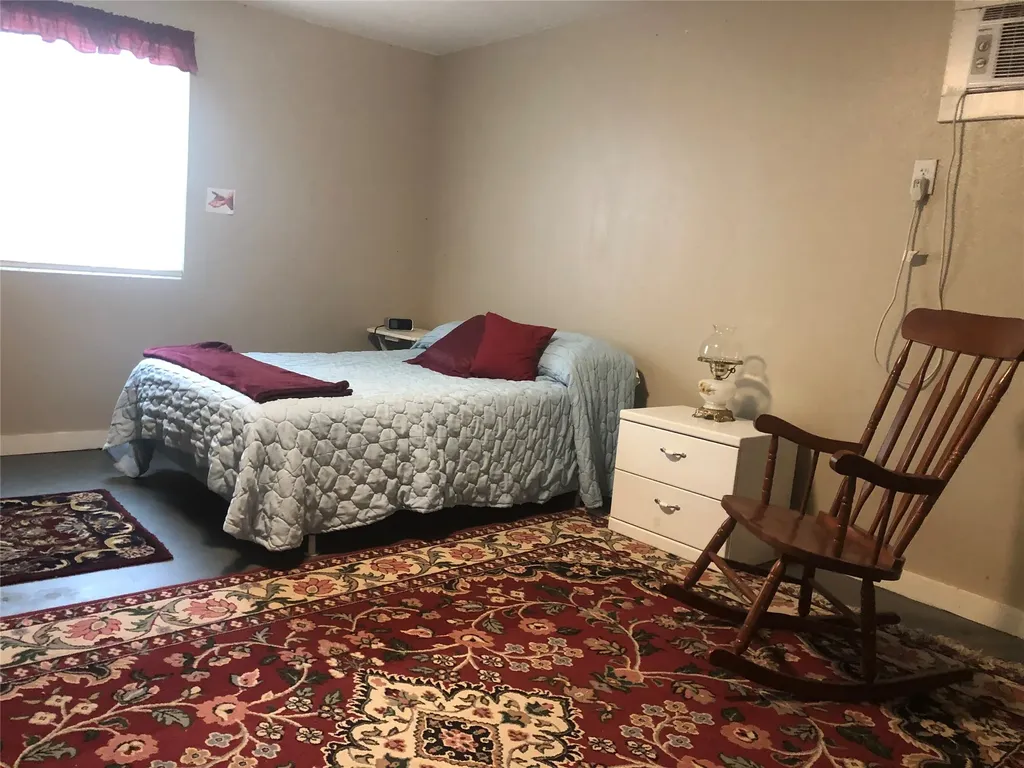 1140 Cr 1712 Grand Saline TX 75140