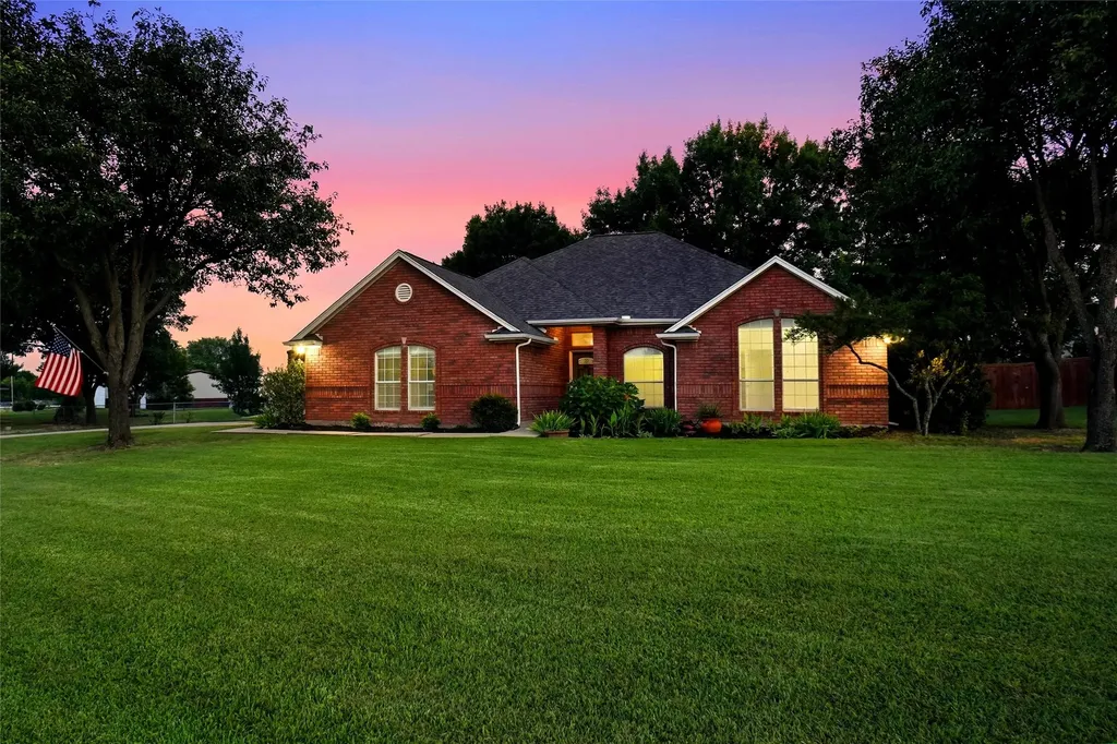 224 Schreiber Drive Haslet TX 76052