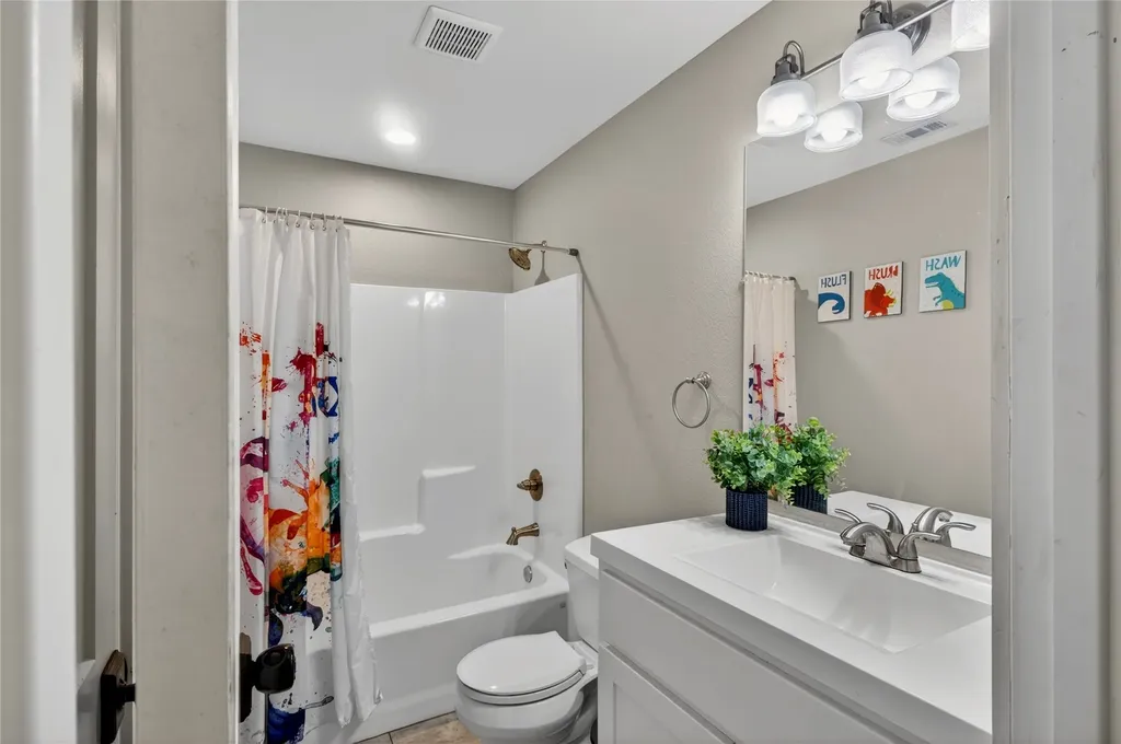 4221 Fm-120 E Denison TX 75020