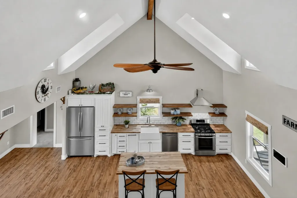 4221 Fm-120 E Denison TX 75020