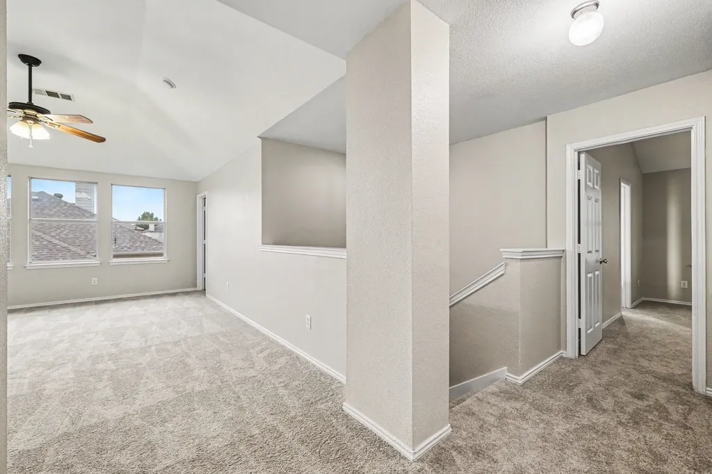 1612 Cardinal Way Aubrey TX 76227