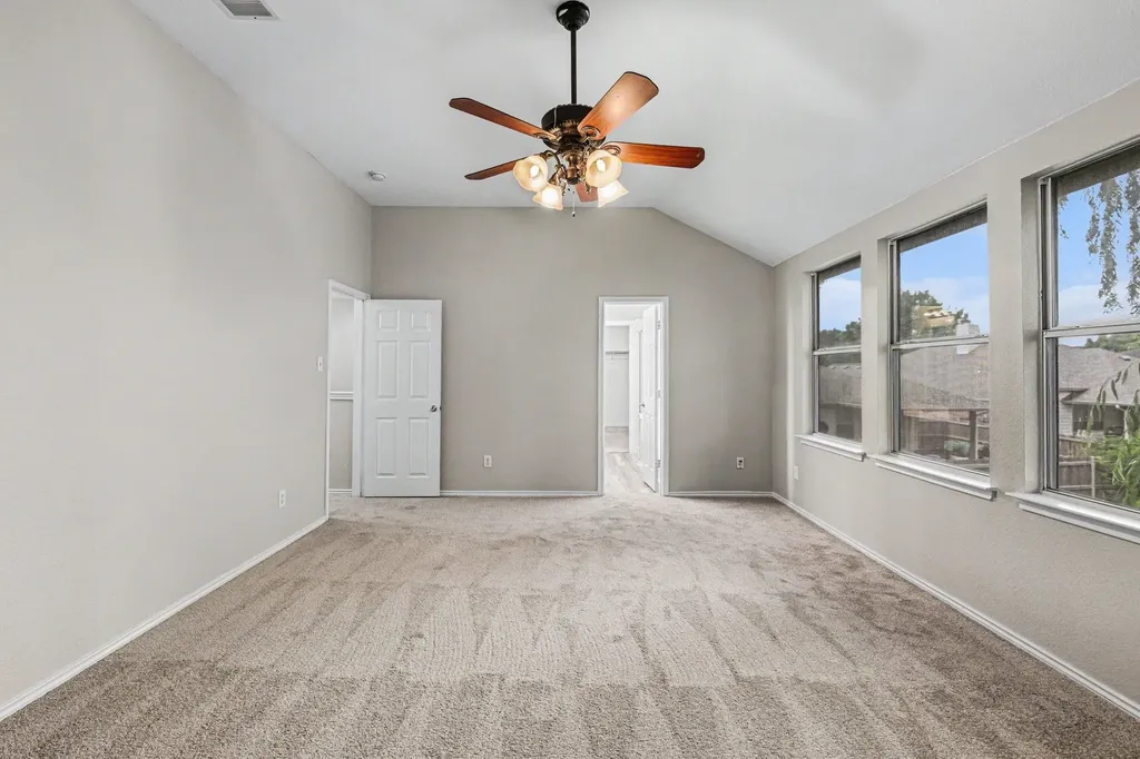 1612 Cardinal Way Aubrey TX 76227