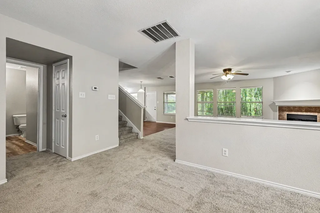 1612 Cardinal Way Aubrey TX 76227