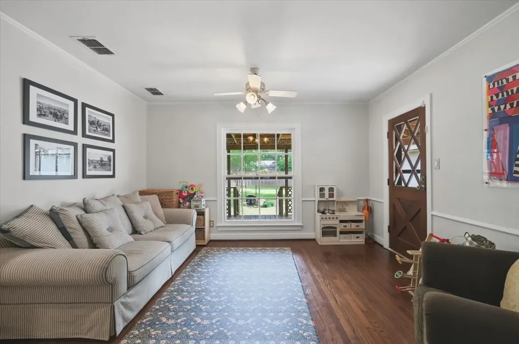 3724 Hilltop Road Fort Worth TX 76109