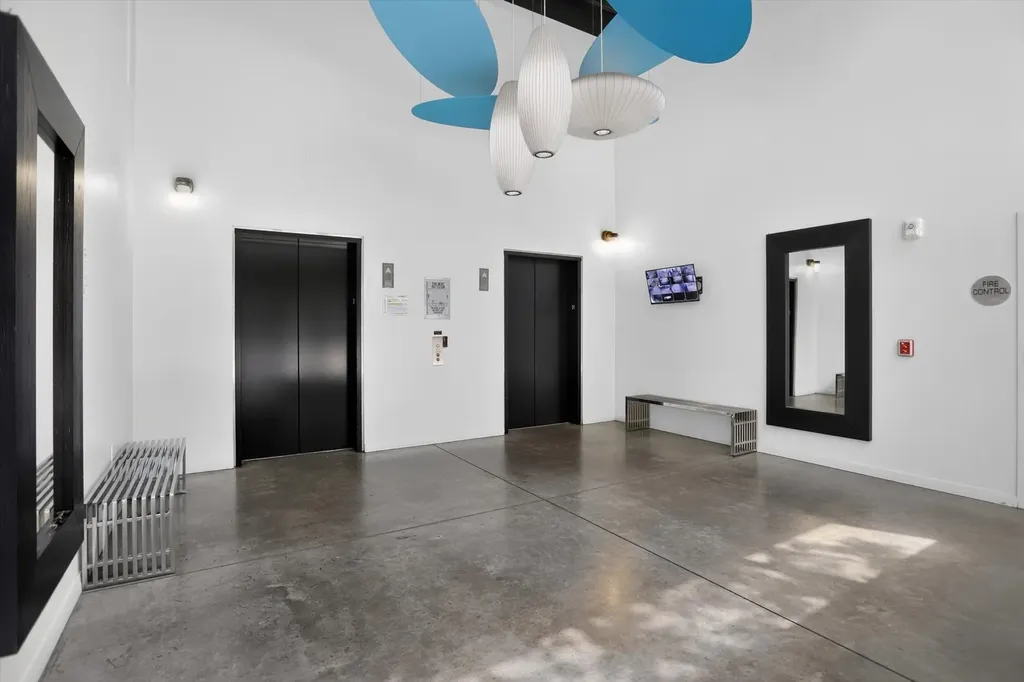 1001 Belleview Street Dallas TX 75215
