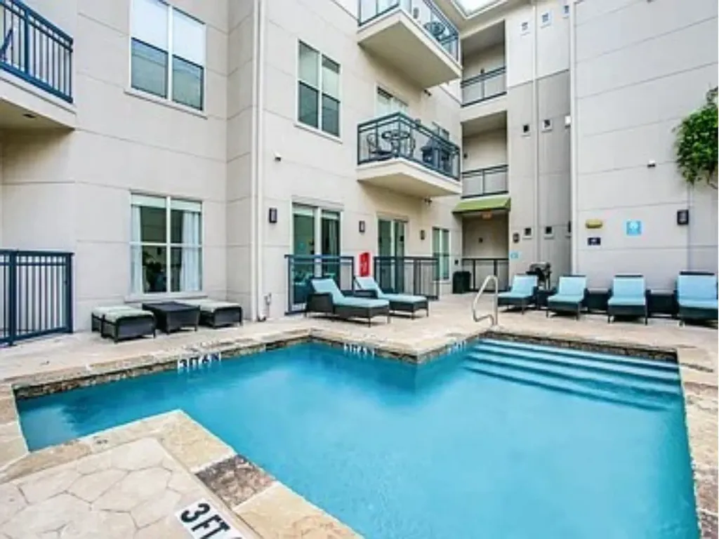 2950 Mckinney Avenue Dallas TX 75204