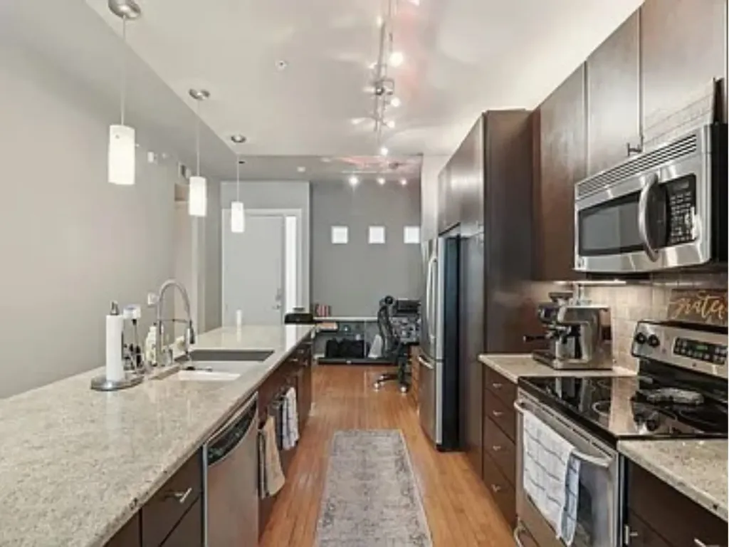 2950 Mckinney Avenue Dallas TX 75204
