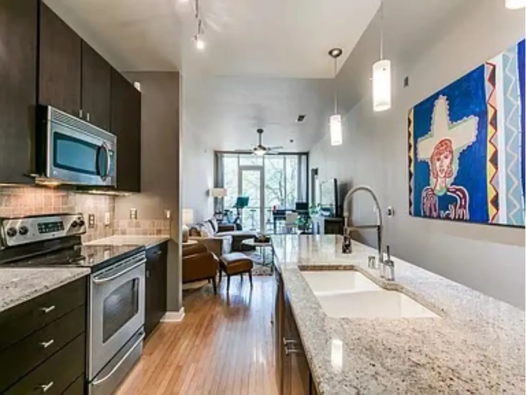 2950 Mckinney Avenue Dallas TX 75204