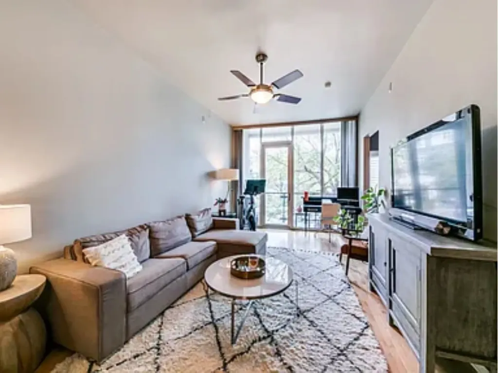 2950 Mckinney Avenue Dallas TX 75204