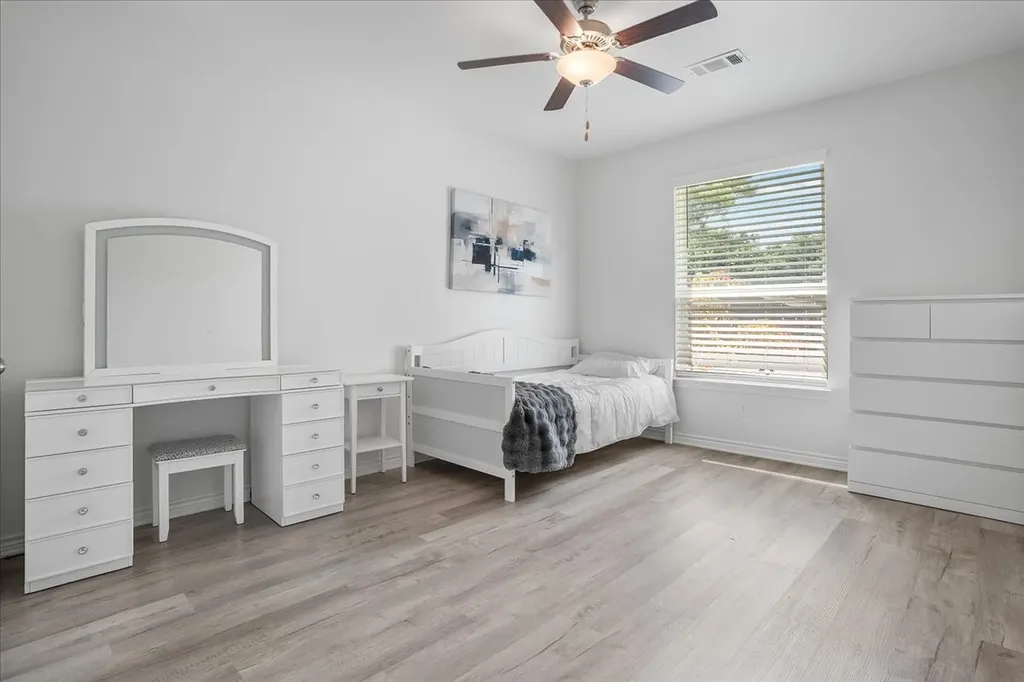 6512 Crooked Lane Flower Mound TX 75022