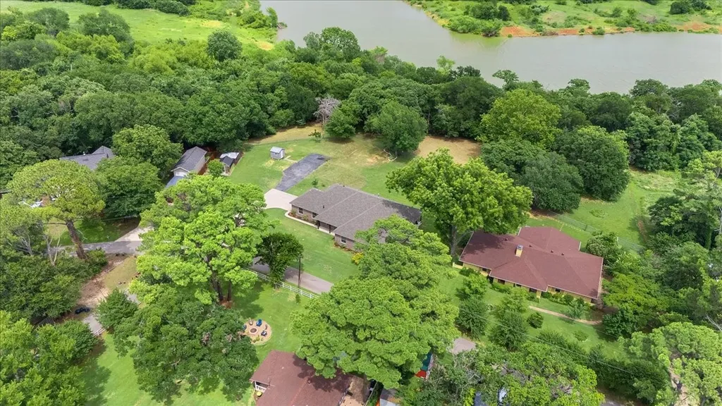 6512 Crooked Lane Flower Mound TX 75022