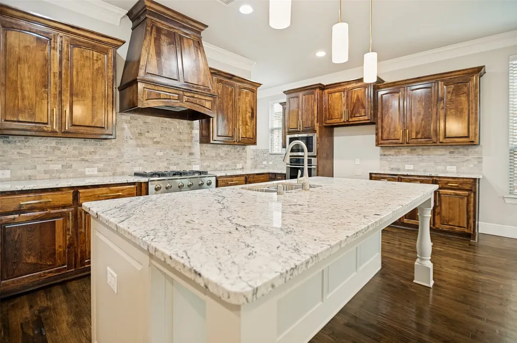 2608 Bel Air Lane Flower Mound TX 75022