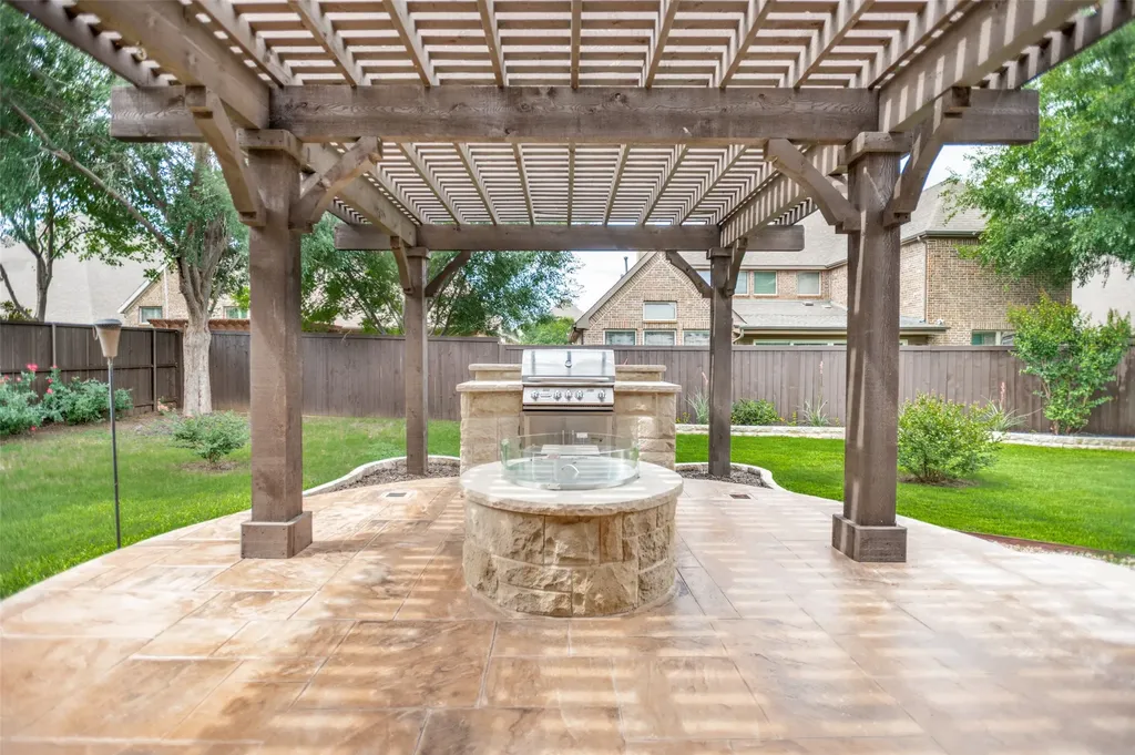 2608 Bel Air Lane Flower Mound TX 75022