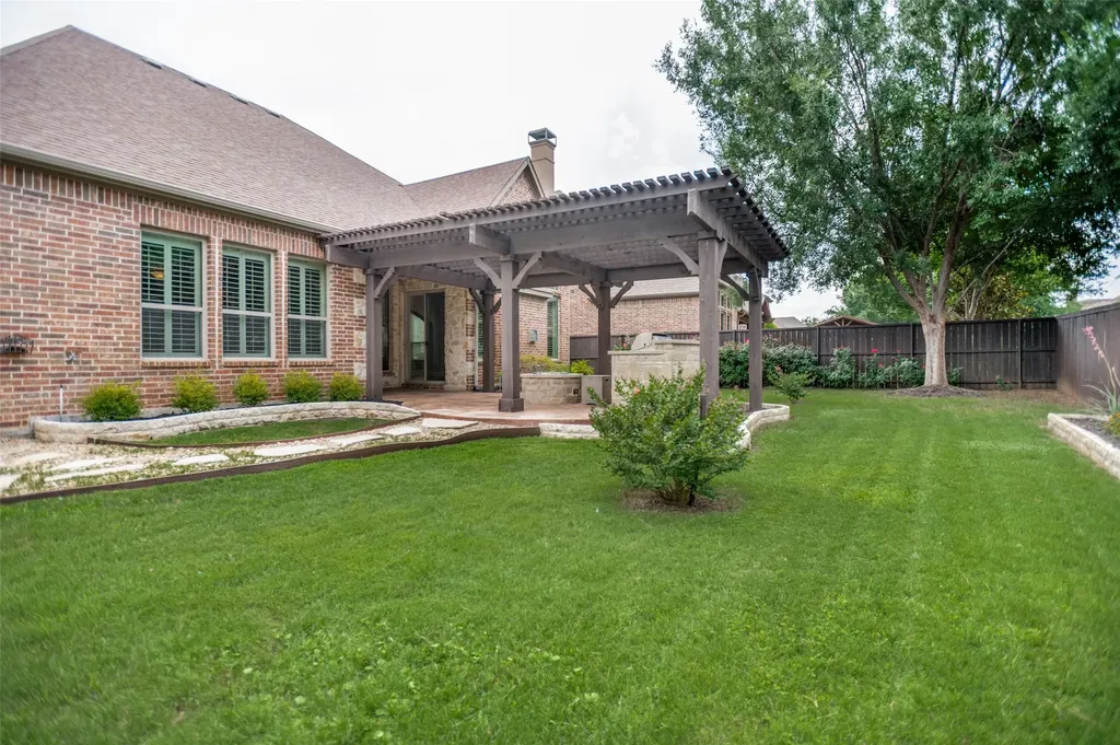 2608 Bel Air Lane Flower Mound TX 75022