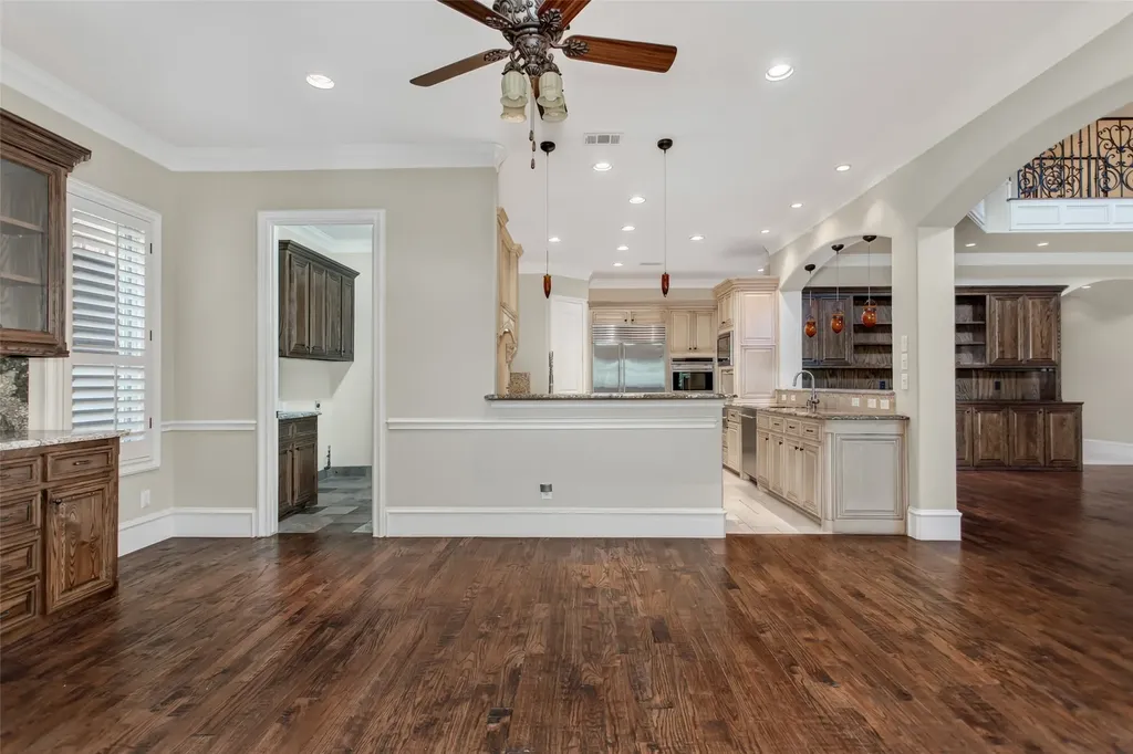 6628 Sondra Drive Dallas TX 75214