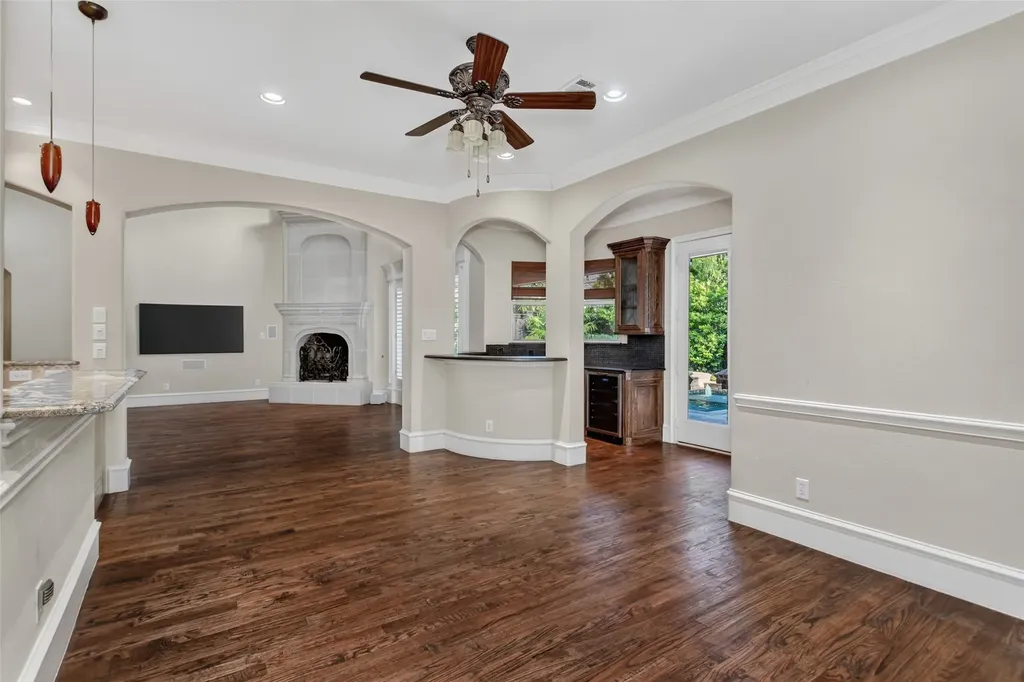 6628 Sondra Drive Dallas TX 75214