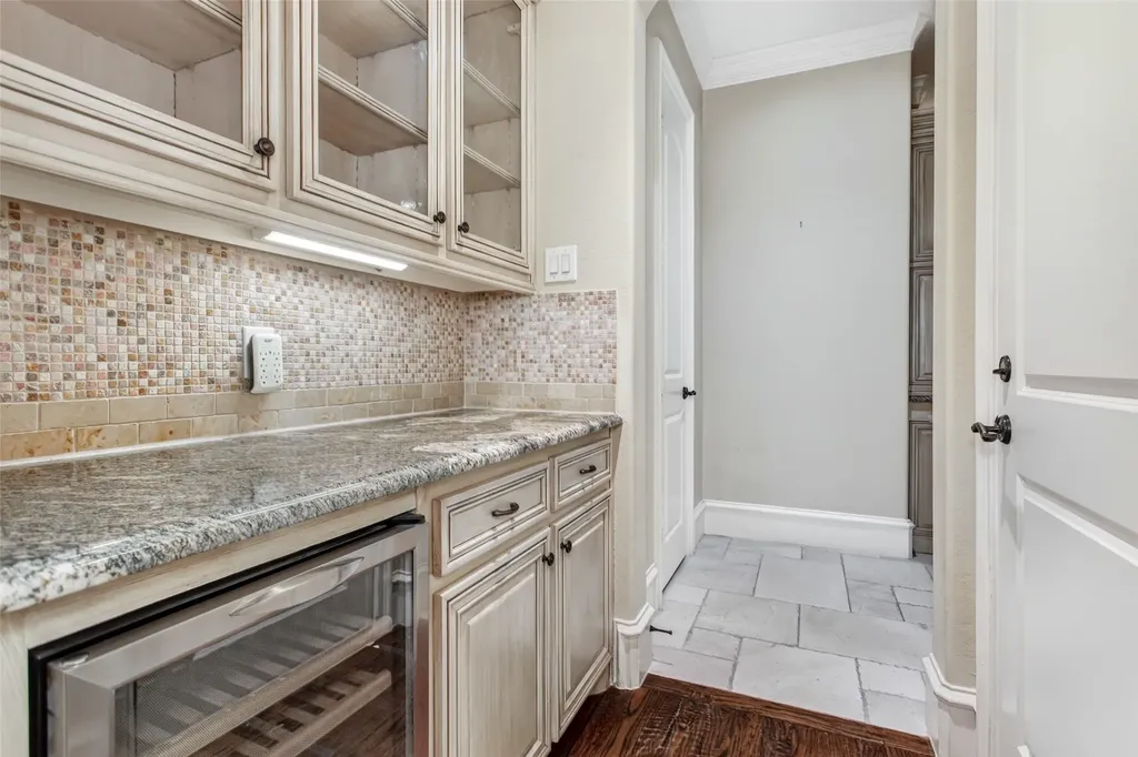 6628 Sondra Drive Dallas TX 75214